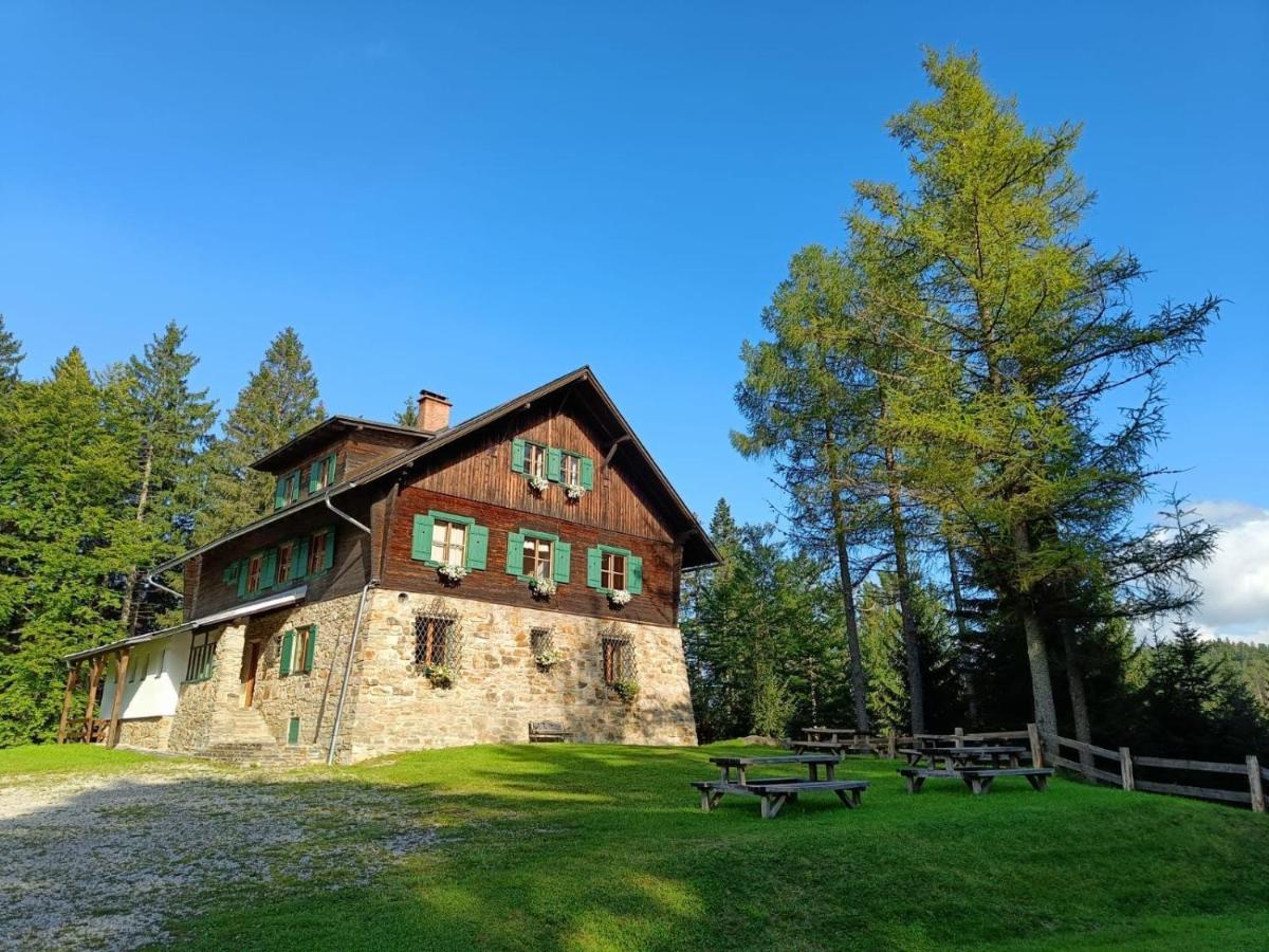 Villa Šumik- Peaceful Hideaway - Housity