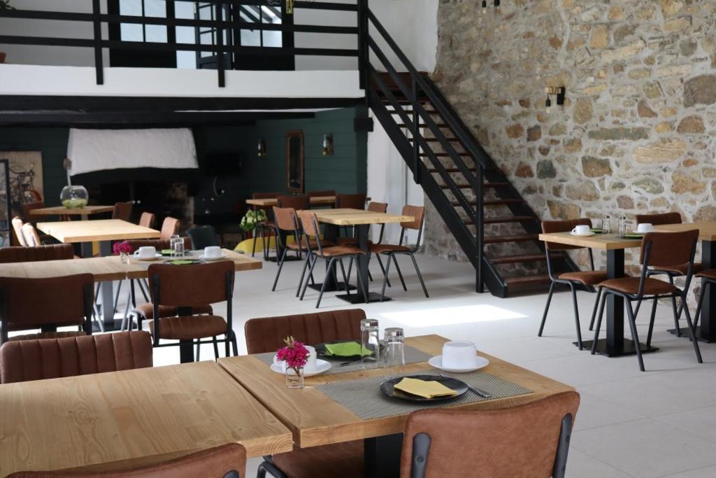 Le Relais de Porz Morvan - Housity