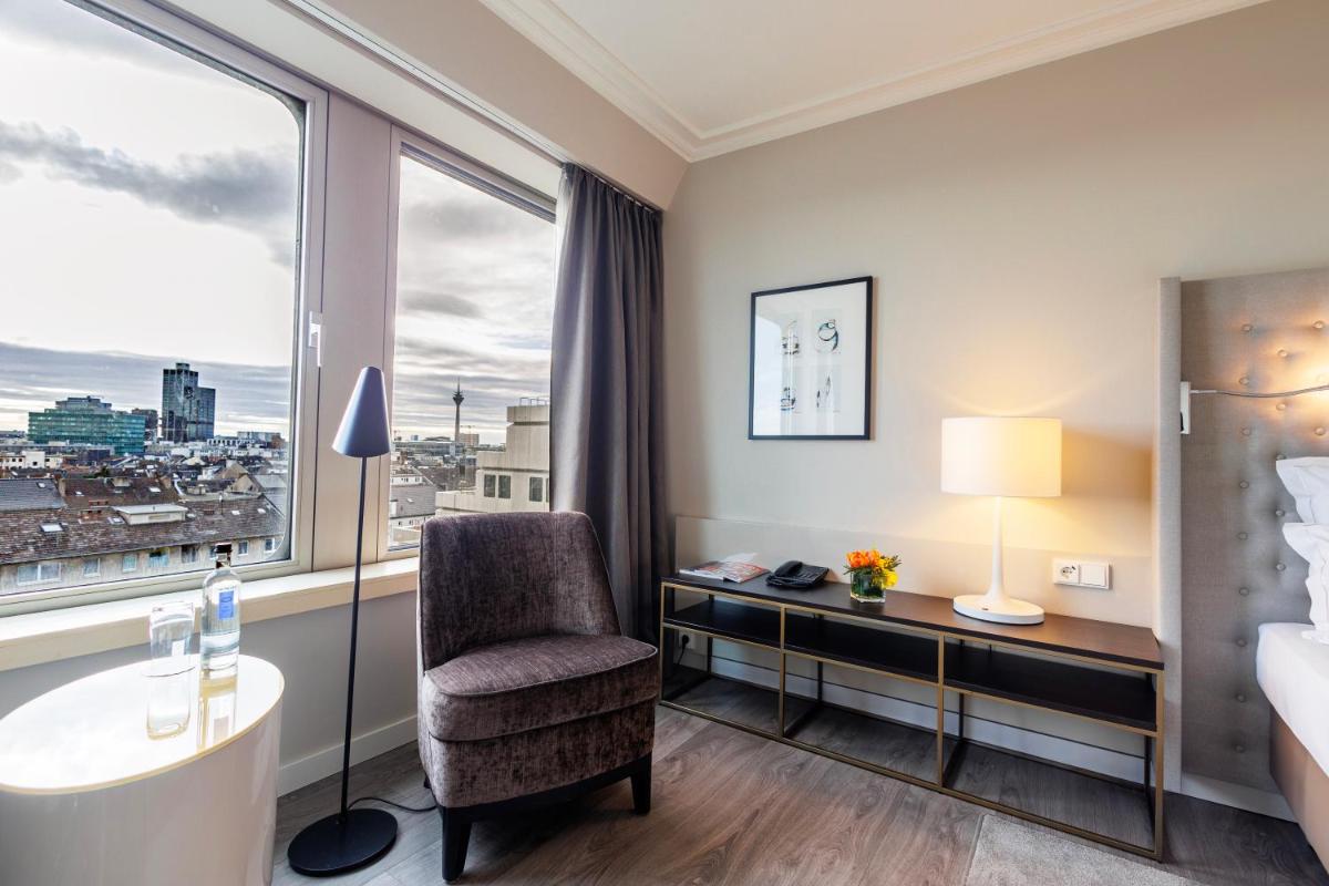 Clayton Hotel Düsseldorf City Centre - Housity