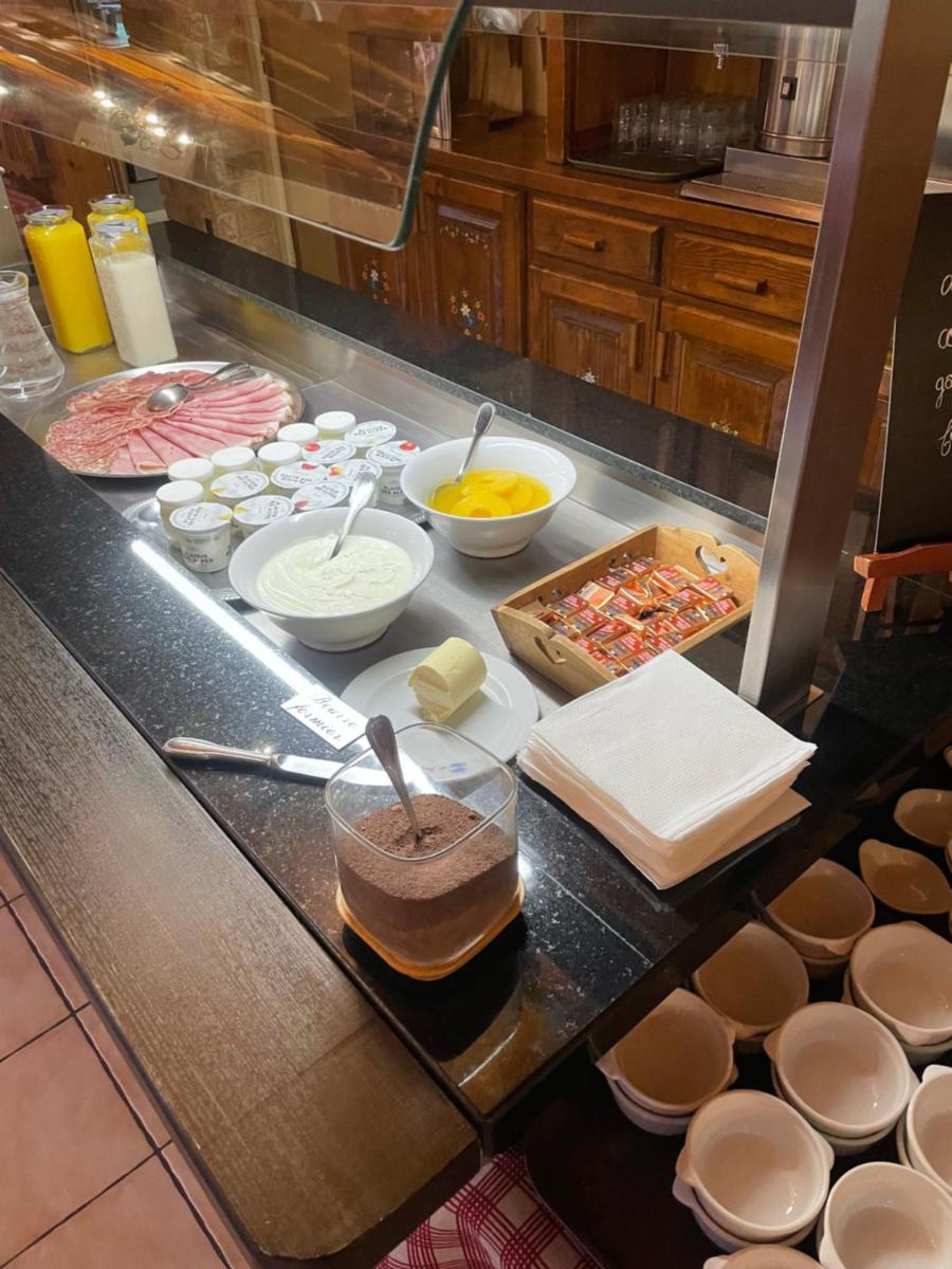 Nourriture dans l'hôtel ou à proximité