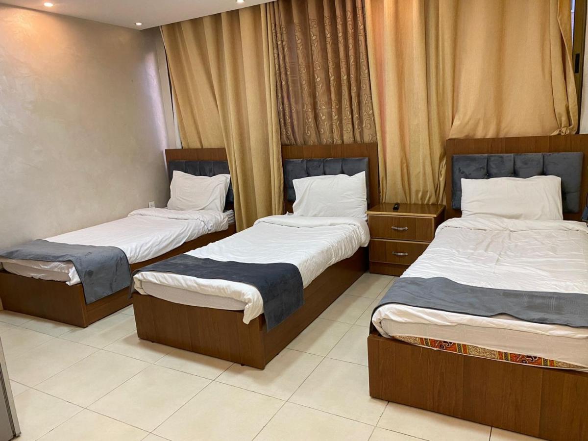 Zuwwar Aqaba - Housity