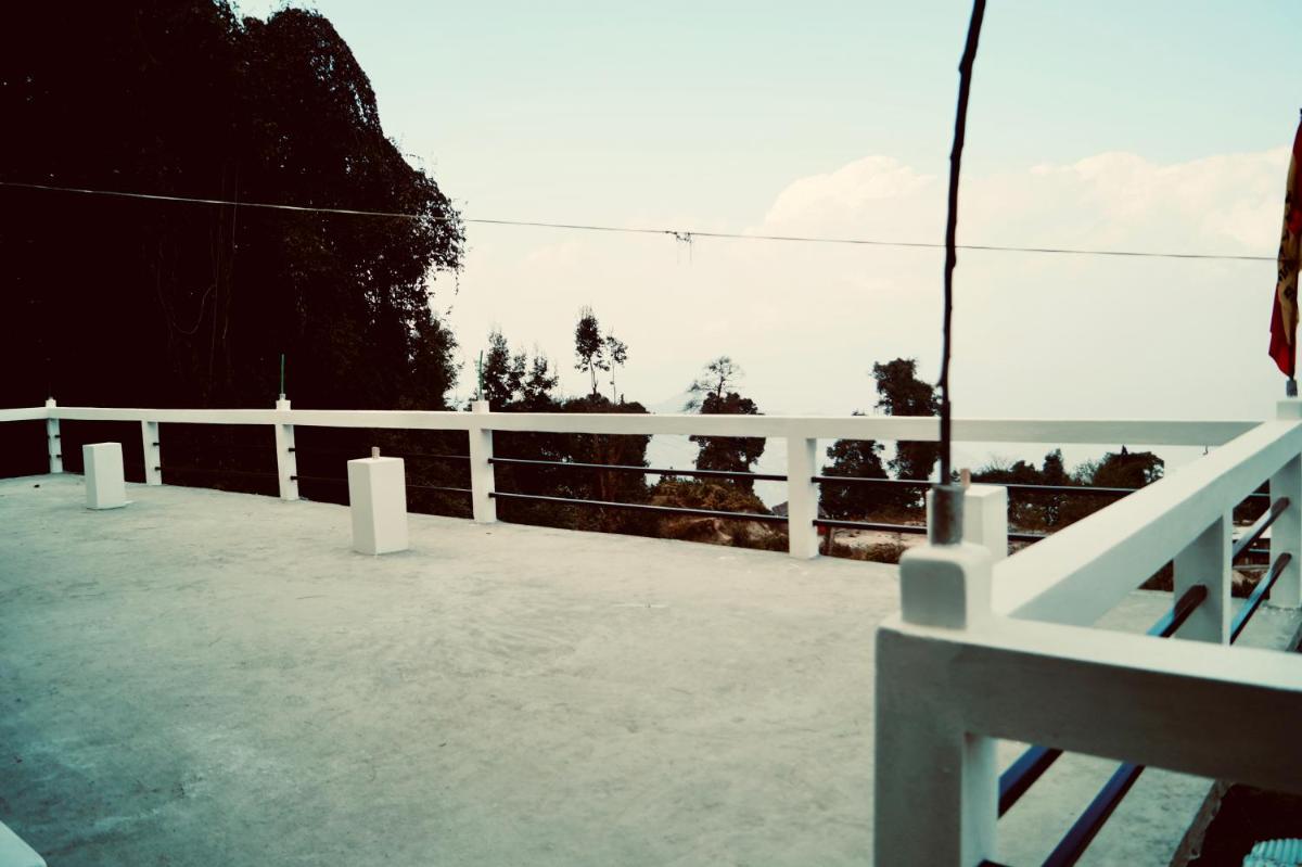 Mountain Life - Housity