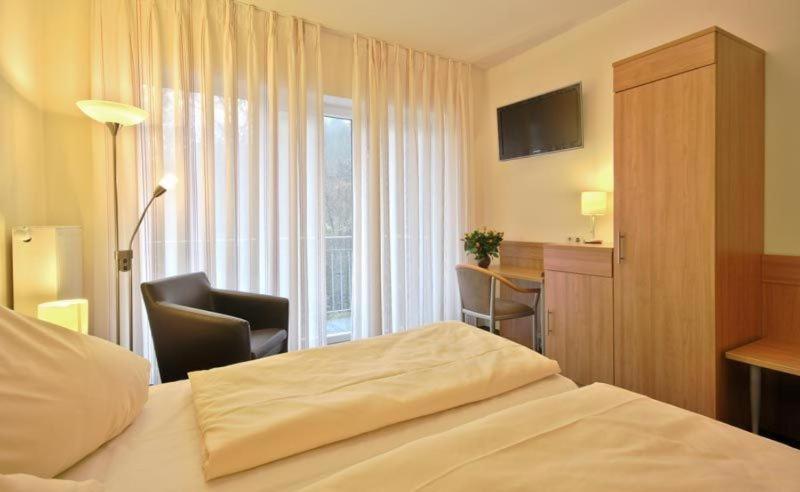 Haller Hotel Garni - Housity