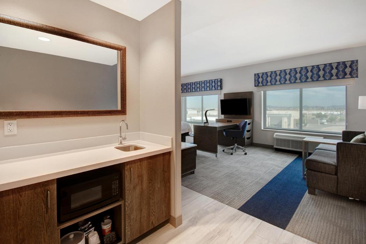 Hampton Inn Queen Creek, AZ - Housity