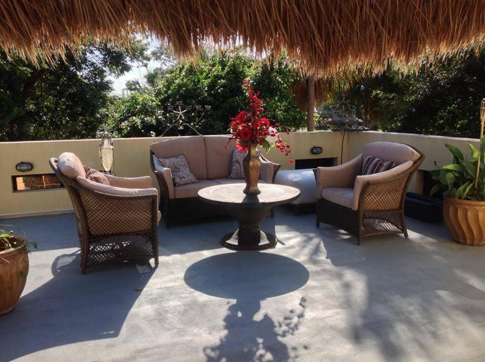 Mermaid Manor Belize - Housity