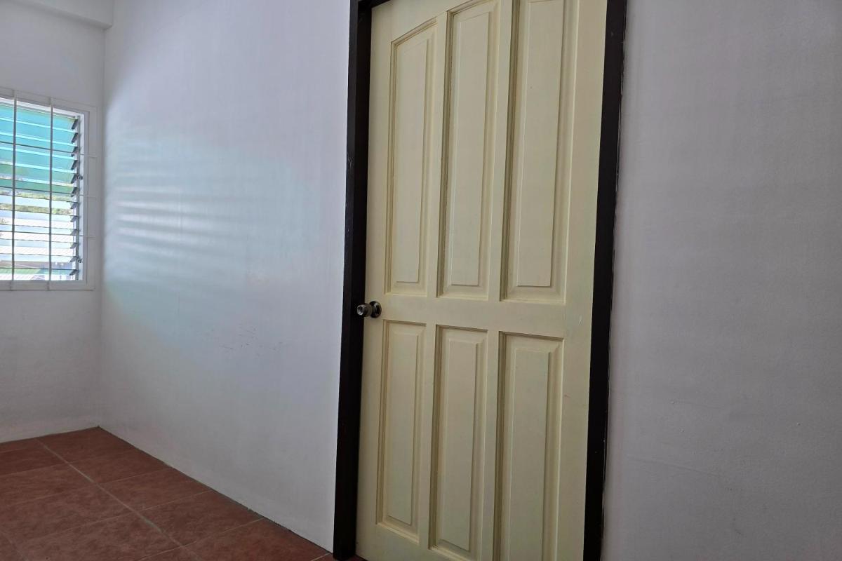 Surfside Hostel LU Surf Town - Housity