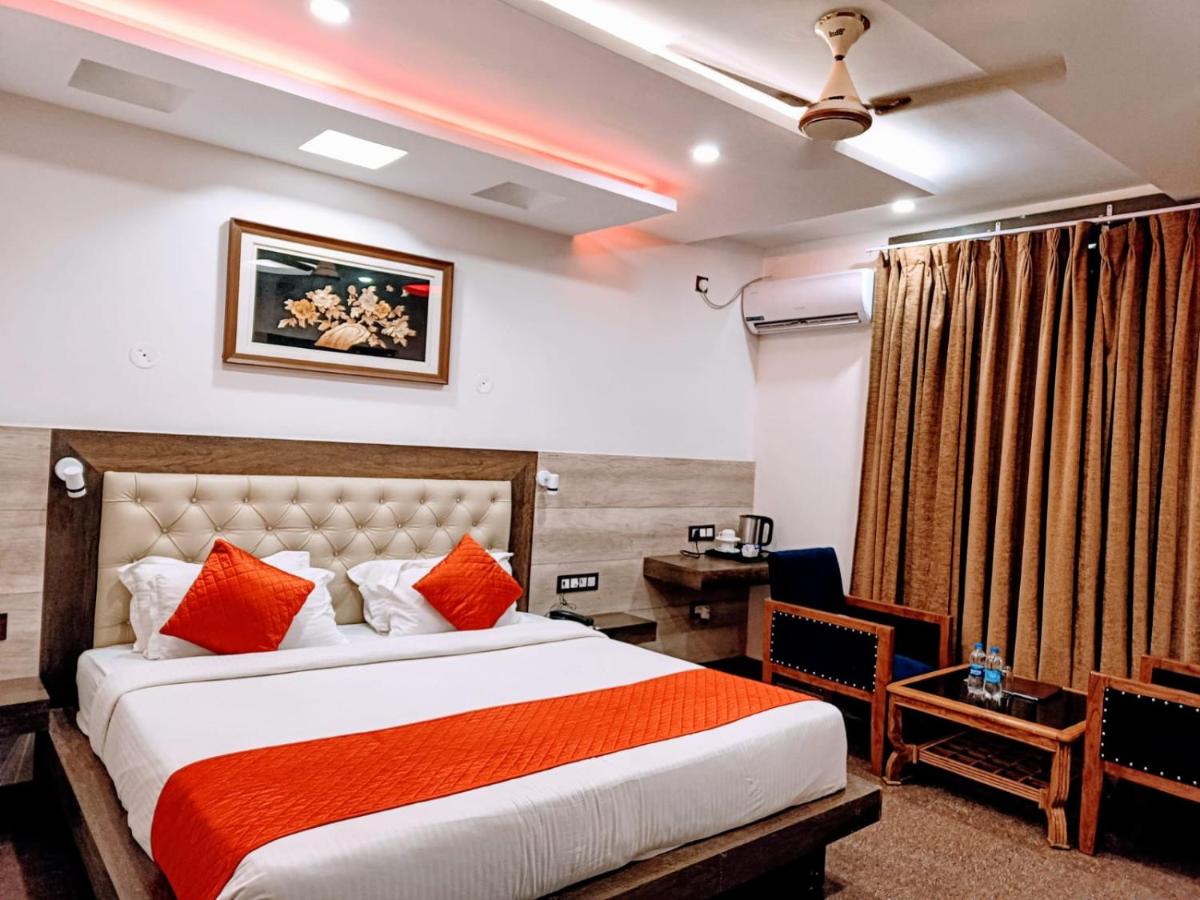 King Castle Mcleodganj-centrally heated and air cooled- Near MALL Road - Free Parking - Housity