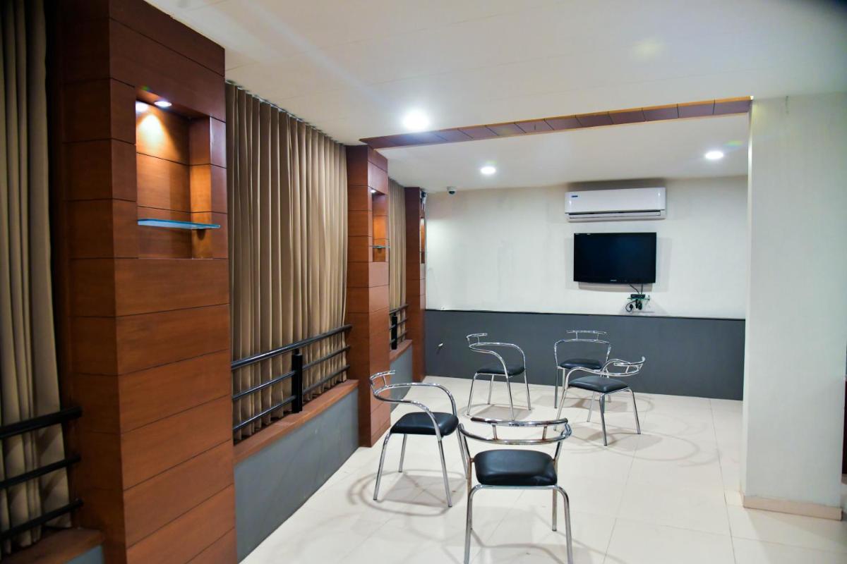 Suitetrails - Hotel Ashooka Inn