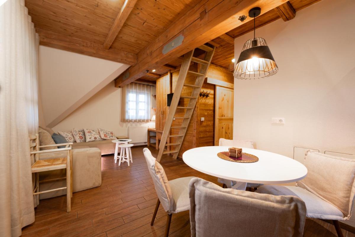 Apartments Julijana - Housity
