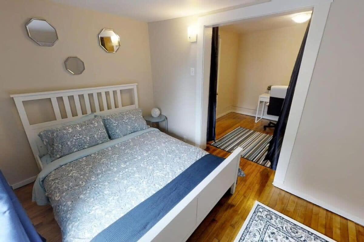 Charming Home Heart Of Uptown! Location! Coffee! - Housity