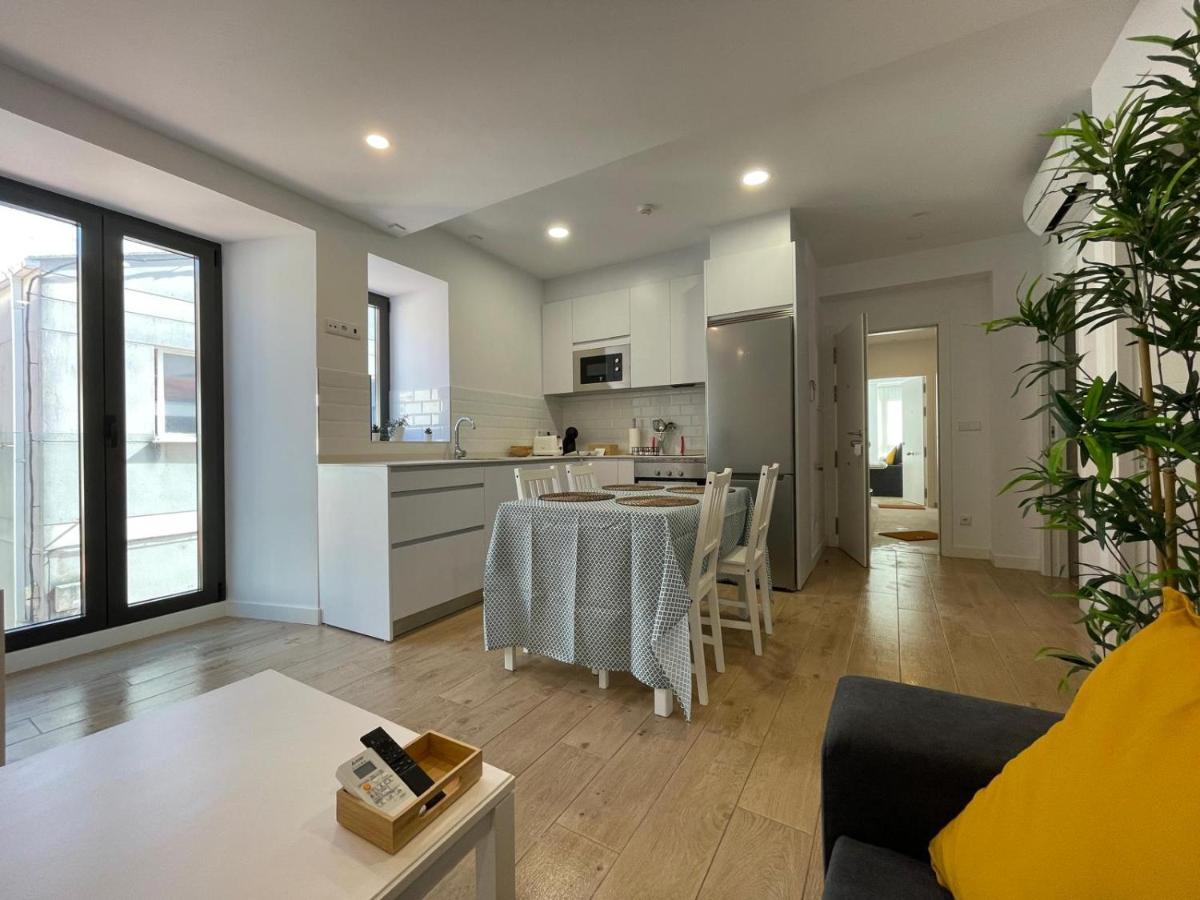 Apartamentos Ares Rentals - Housity