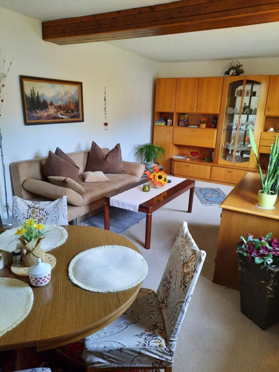 Ferienwohnung Hellriegel - Housity