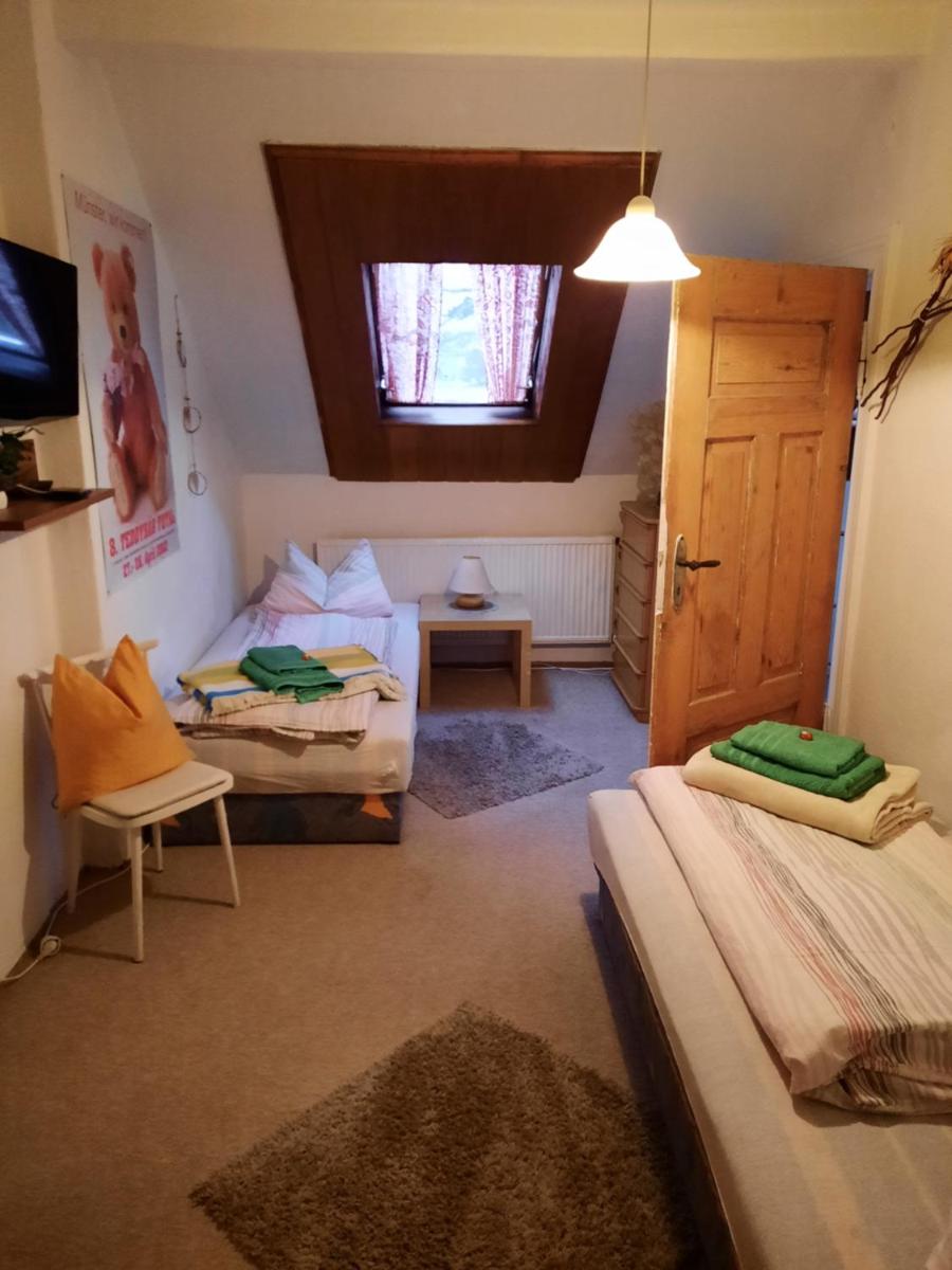 Ferienwohnung Hellriegel - Housity