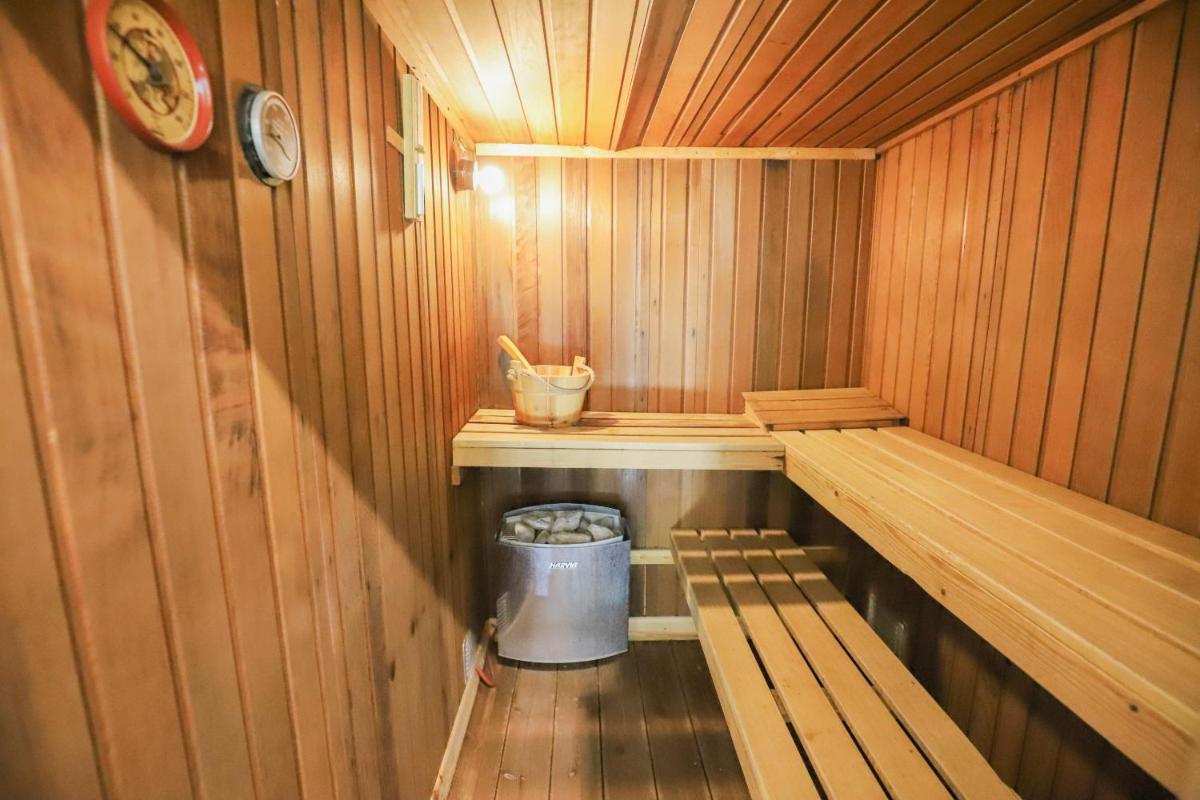 Crazy Villa Ecottay 61 - Heated pool & sauna - 2h from Paris - 30p - Housity