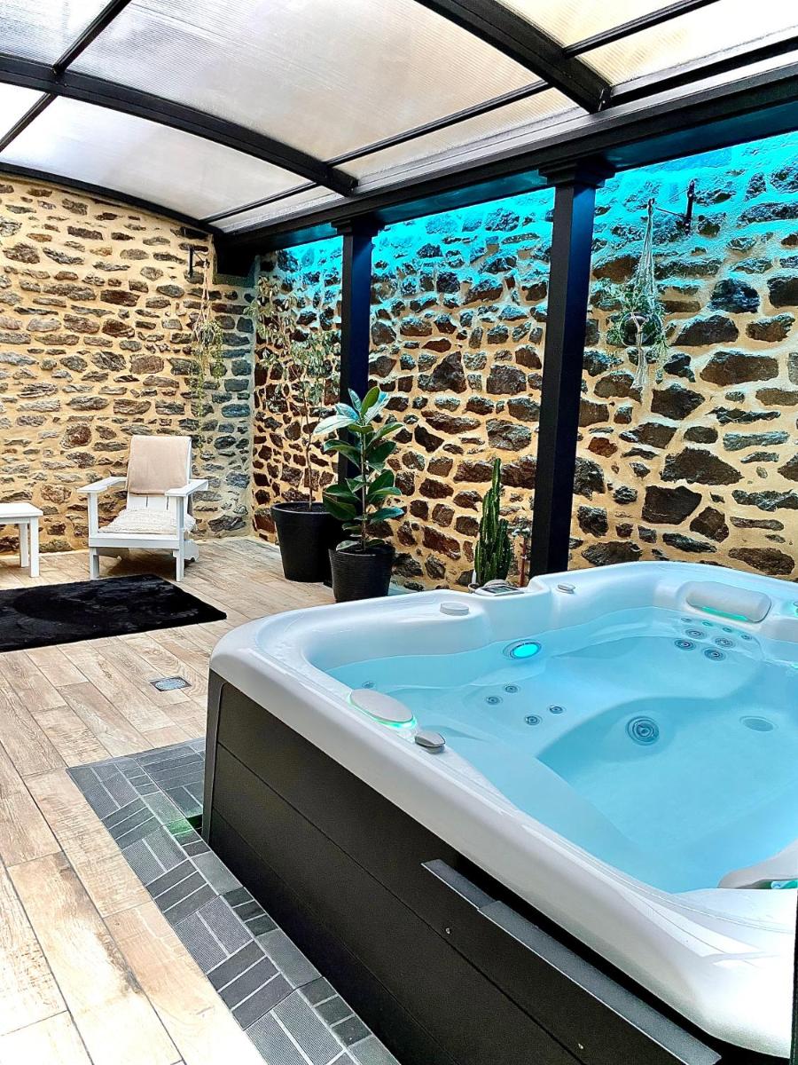 Villa Lily Spa, chambre d’hôtes avec spa privatif - Housity