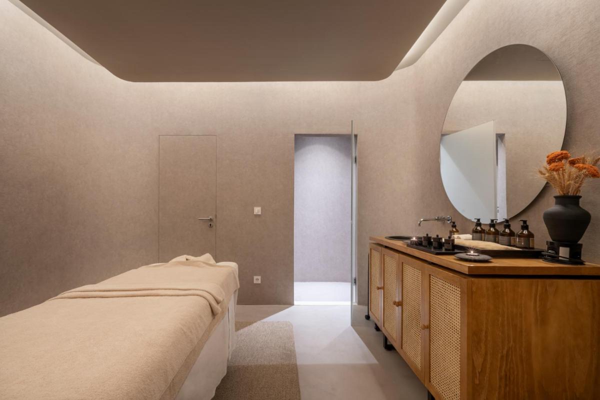 Uma cama ou camas num quarto em Immerso Hotel, a Member of Design Hotels