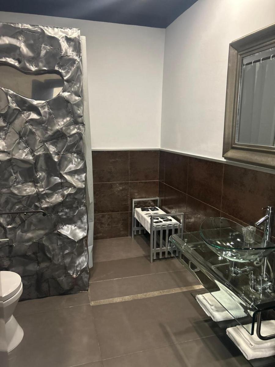 Hotel ACG - Housity