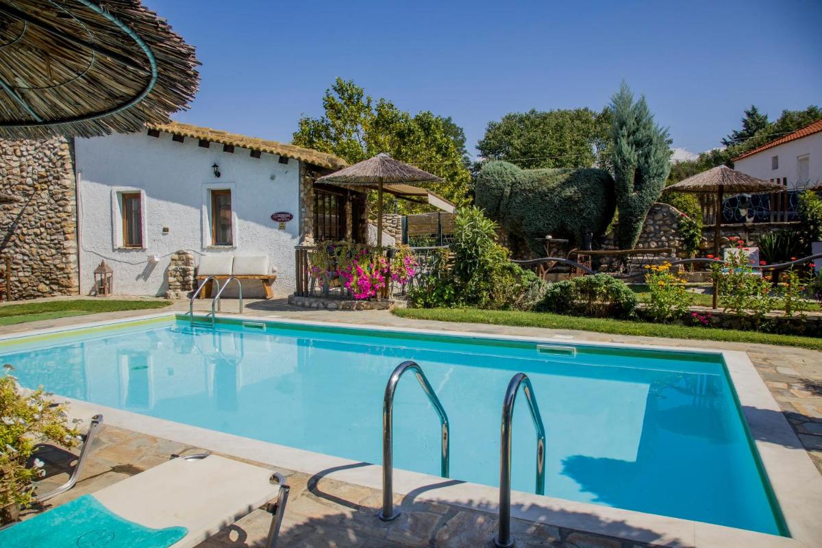 Ultimate Aqua Dreamscape at Villa Olympiada - Housity
