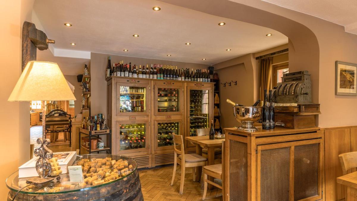 Weinhotel des Riesling Zum Grünen Kranz - Housity