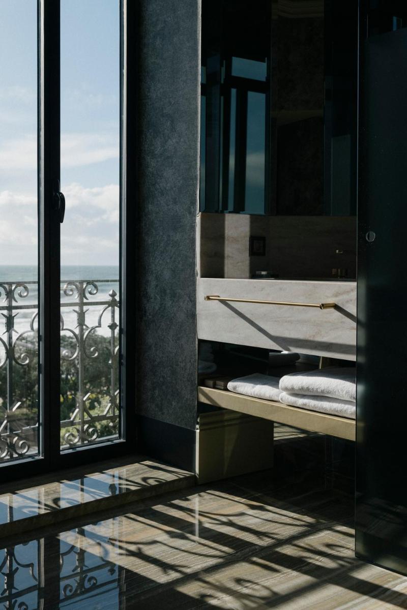 Imagem da galeria de Vila Foz Hotel & SPA - member of Design Hotels no Porto