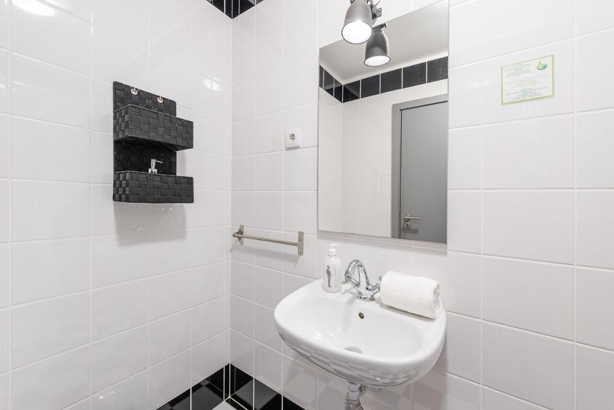 Centenary Oporto Cosy - Room 7 - Housity