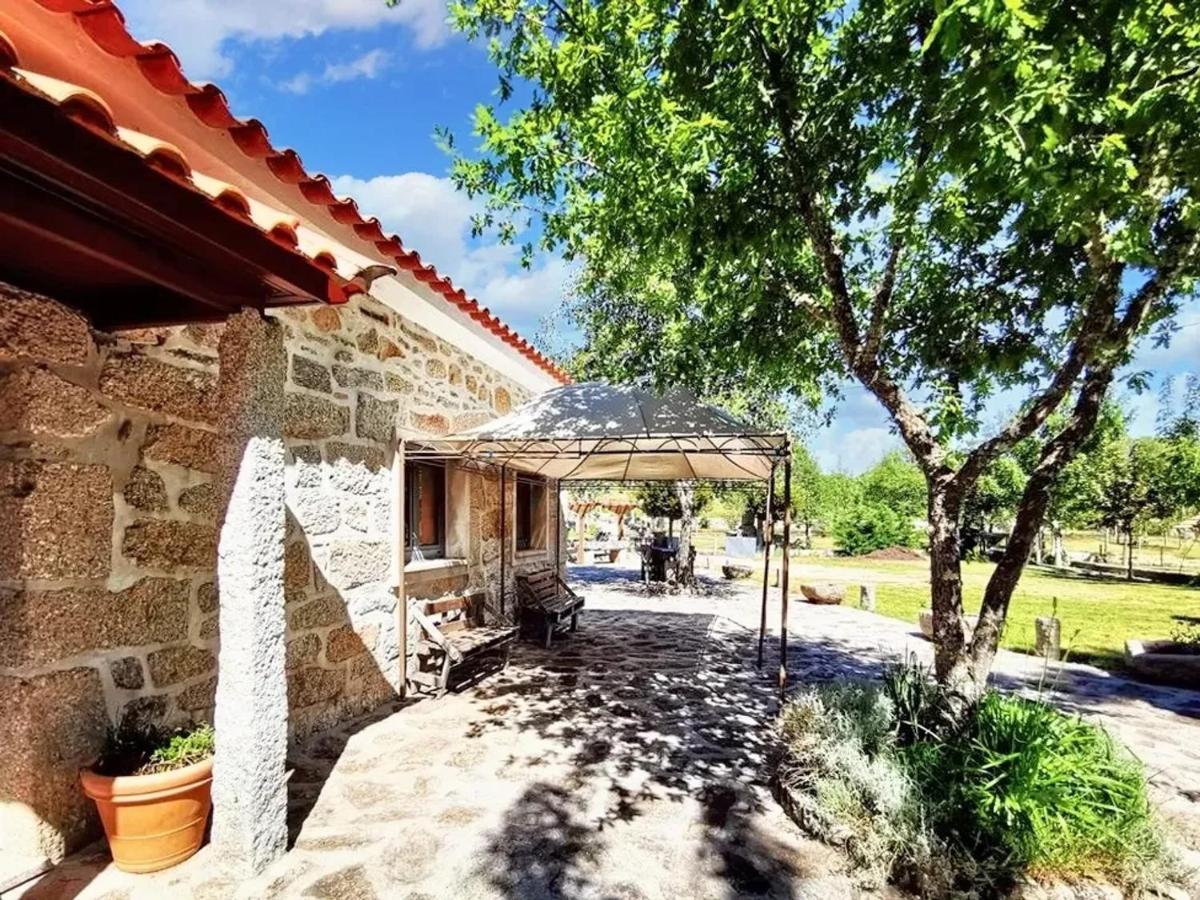 Charming villa in Segoes with a private pool - Housity
