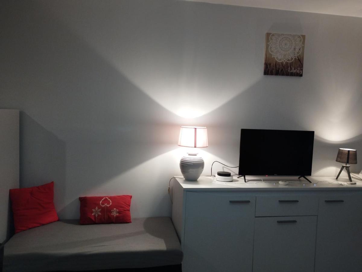 Douce Brise - Housity