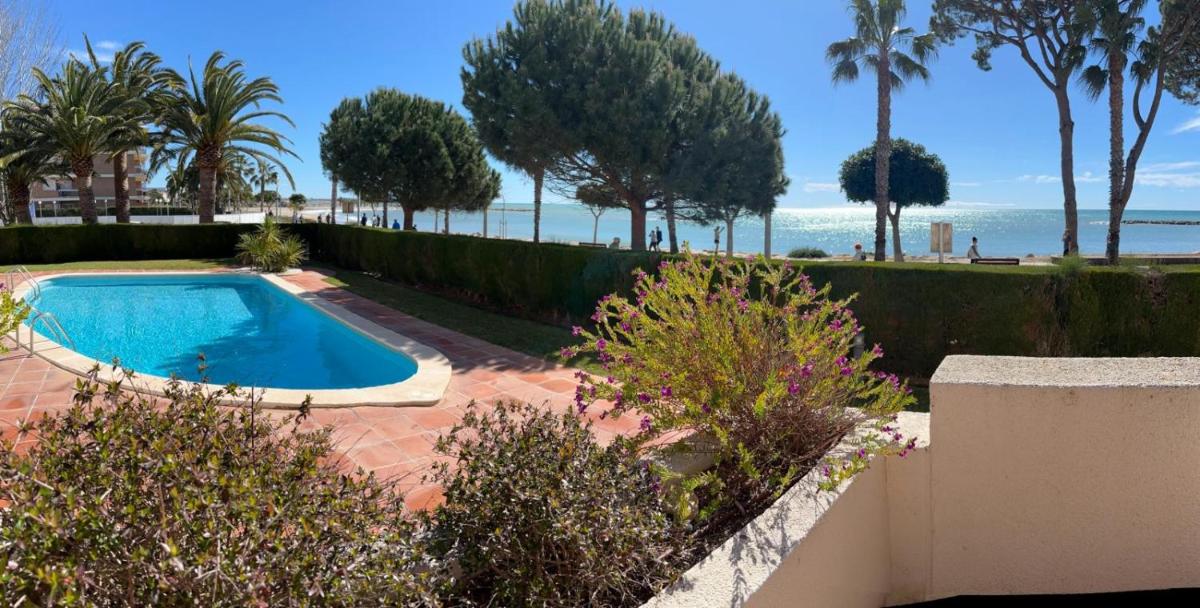 Apartamentos la Dorada - Housity