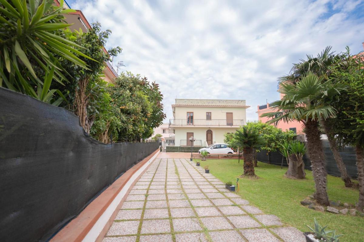Casa Fara - Housity