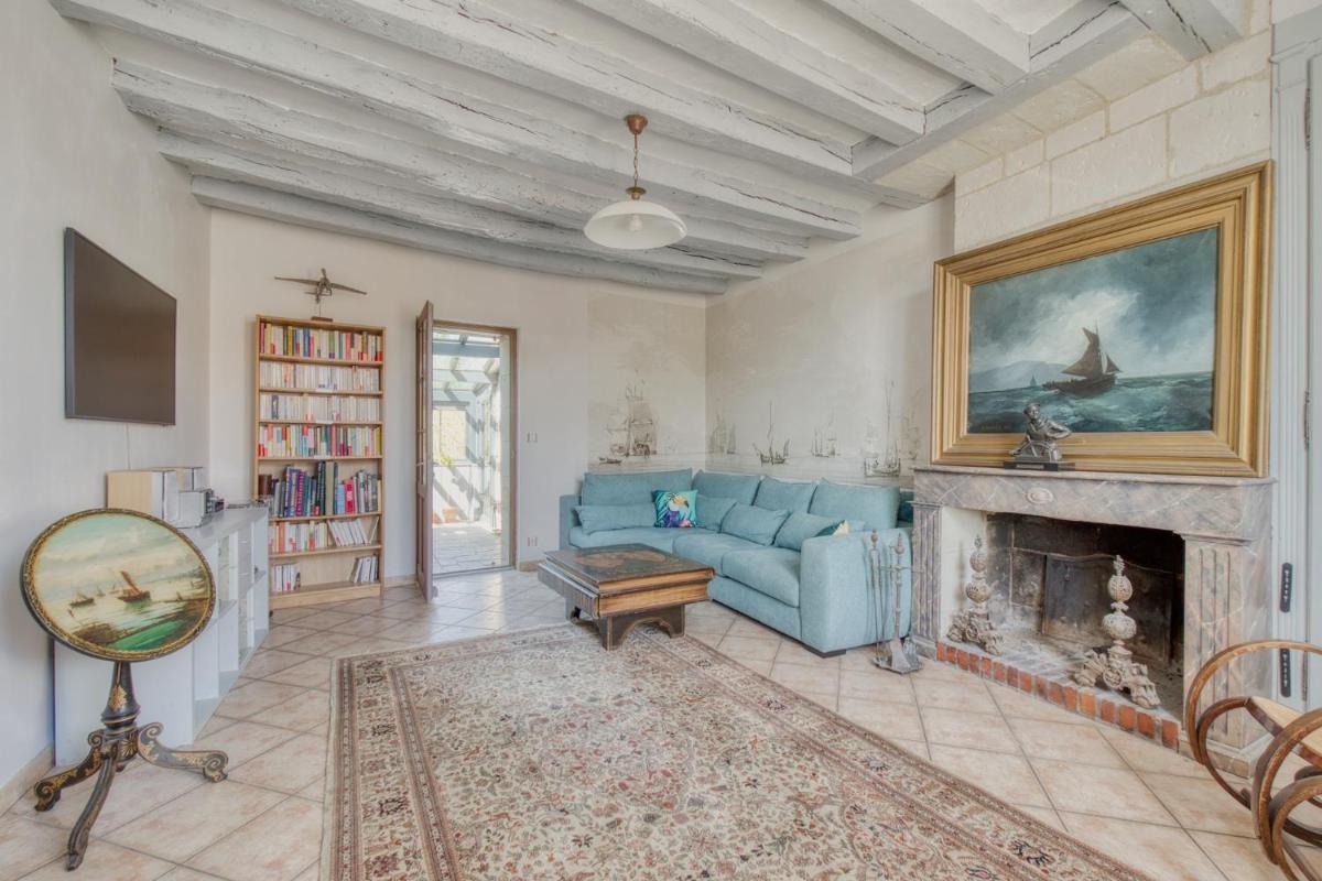 Jacuzzi et Vue sur Loire - Maison d'hôtes L'Odyssée - Housity
