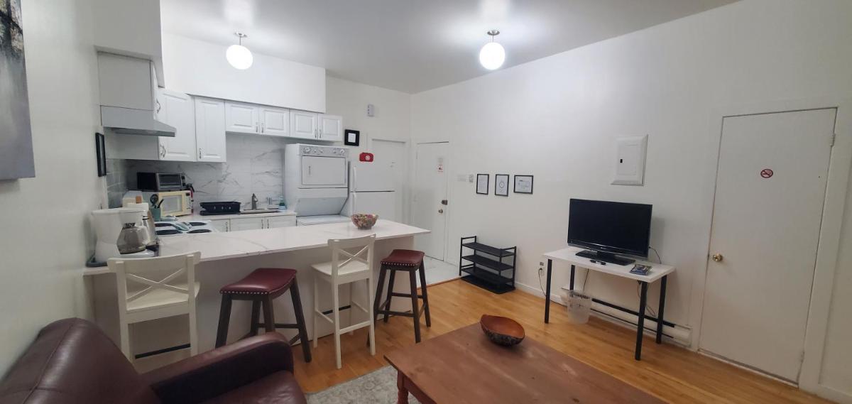 Heart of MTR for Memorable Experience 7minMetro 2 backyard Fully Equipped - Housity