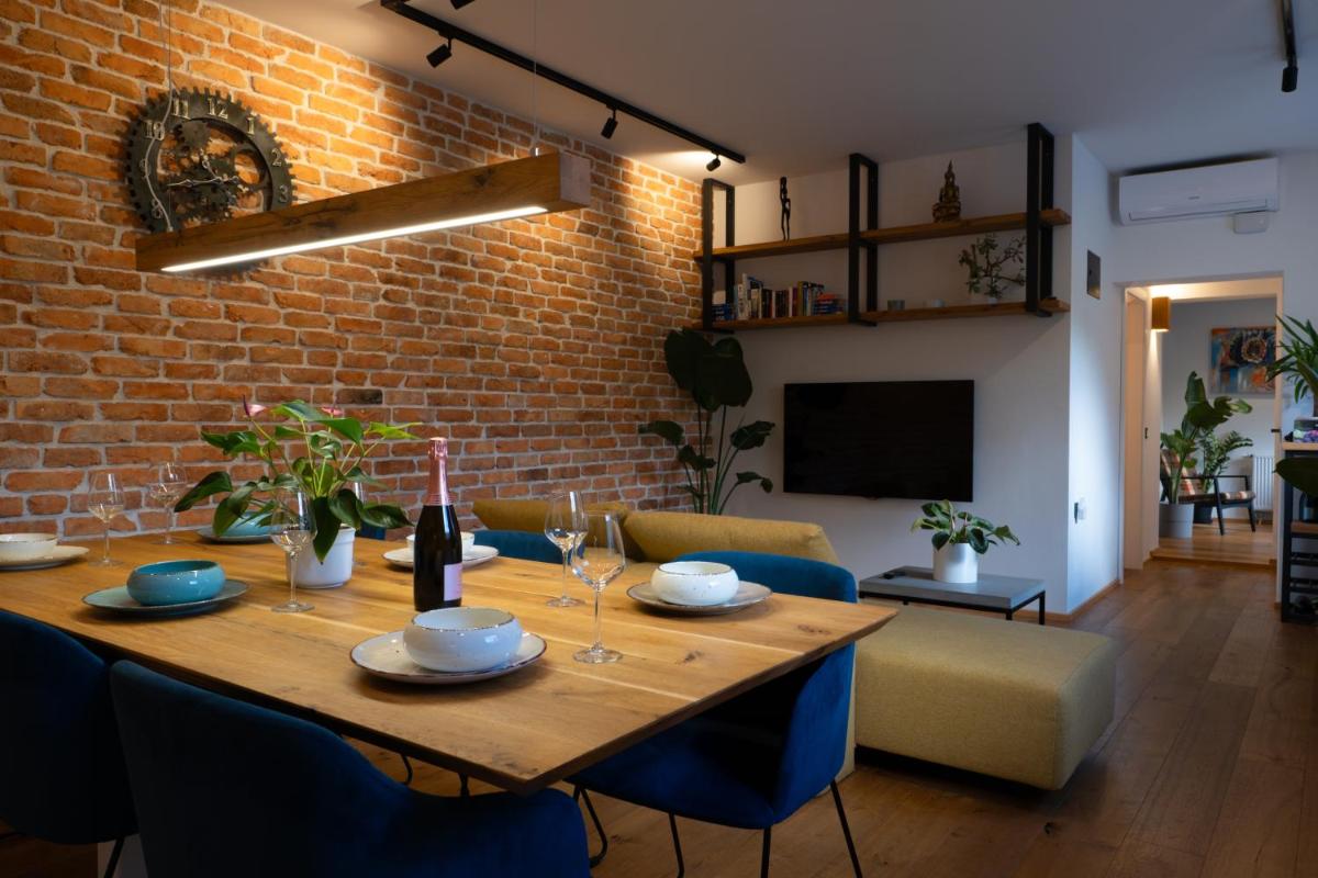 Vacation Station Kamnik - Housity