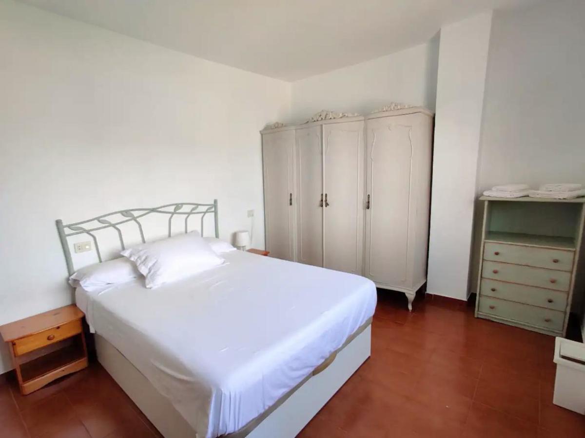 Piso Grande cerca Playa con 5 Aires Acondicionados - Housity