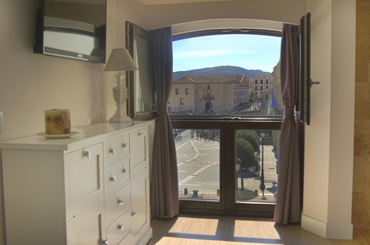 Apartamentos Rondacentro - Housity
