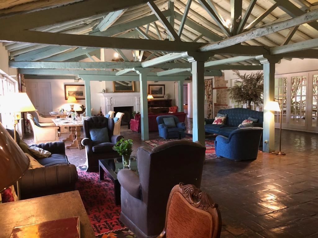 Zona de estar de Hotel Valdepalacios Gourmand 5* GL