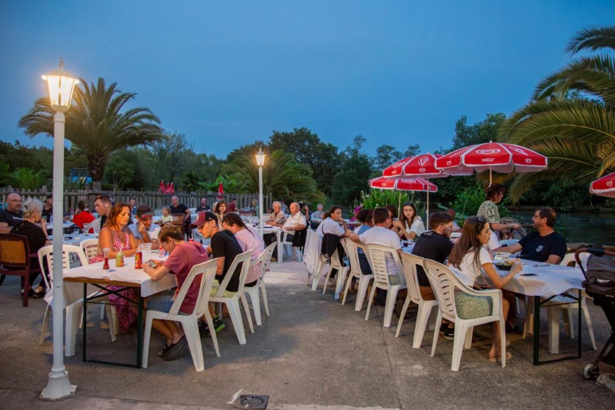 Camping maeva Respire La Comtesse - Housity