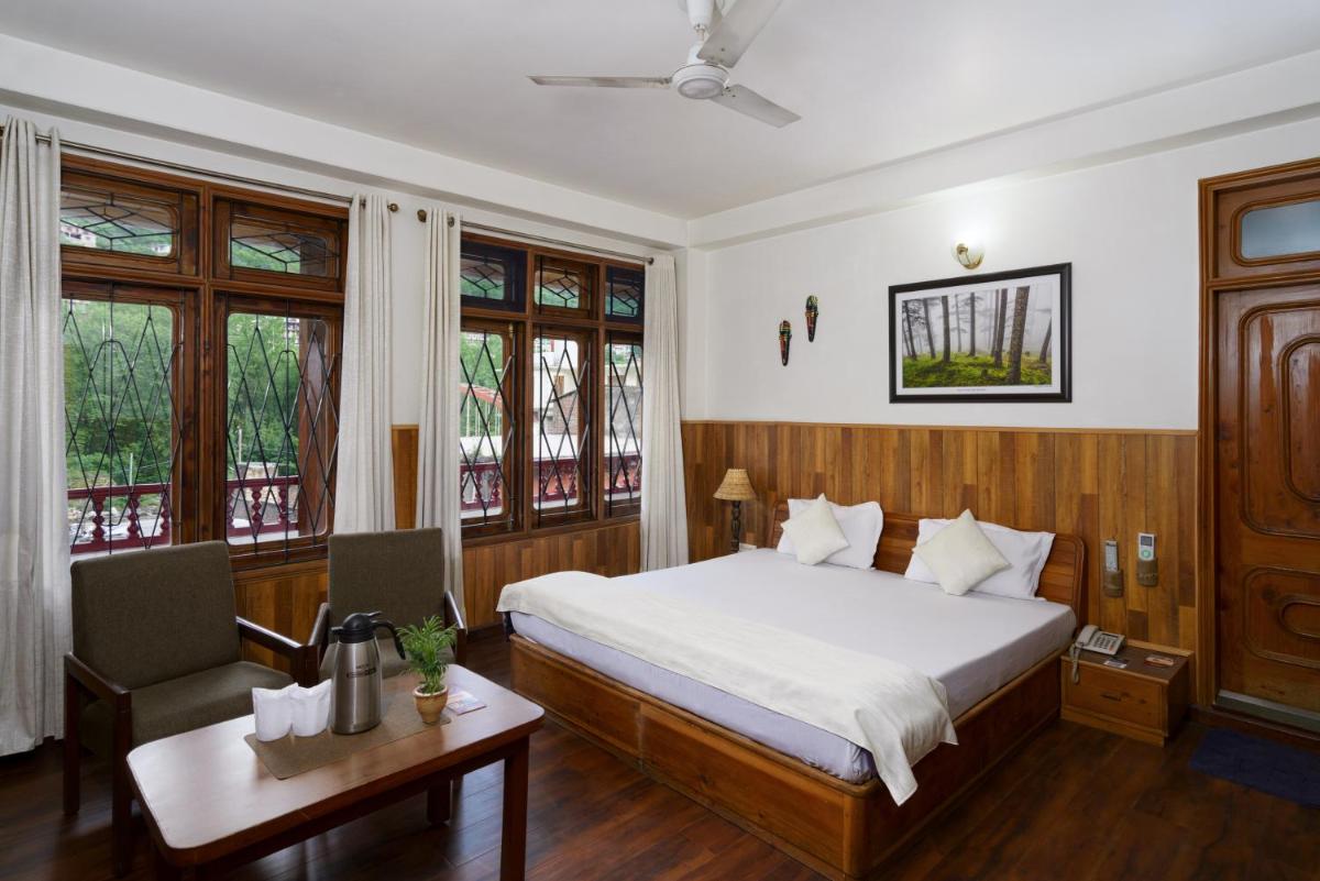 Hotel Kullu Valley - Housity