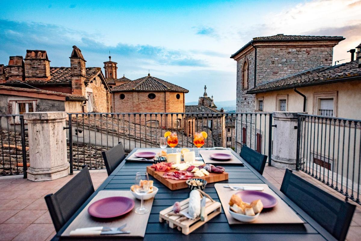 La Terrazza Felice - in centro a Perugia - Housity