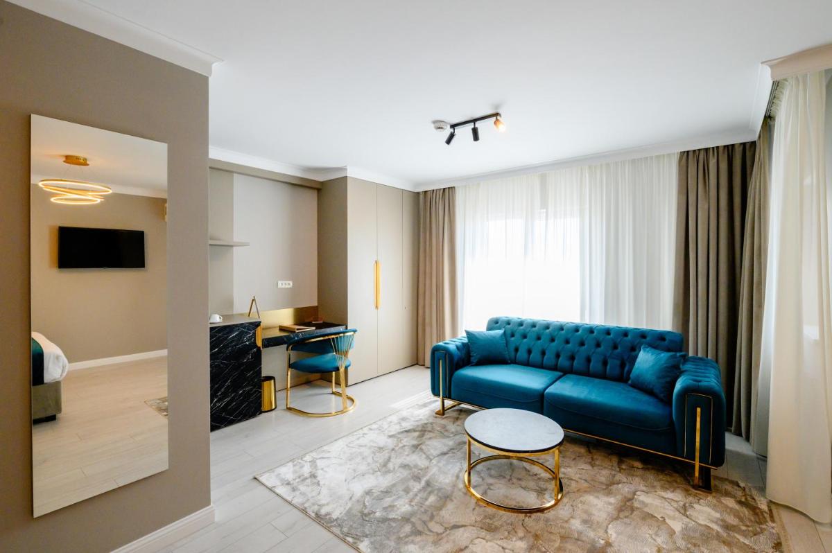 Elitte Inn & Suites - Housity