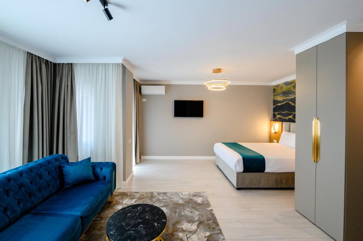 Elitte Inn & Suites - Housity
