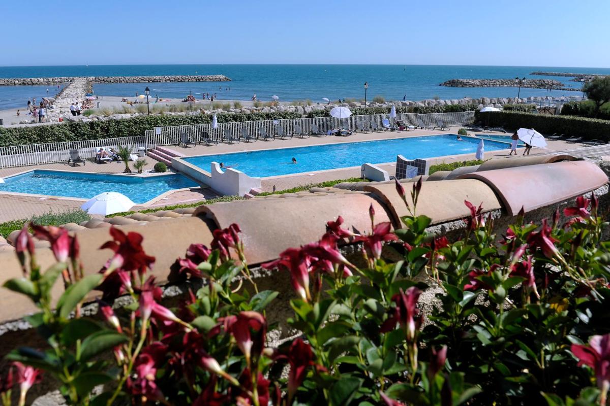 Piscine de l'établissement Thalacap Camargue ou située à proximité