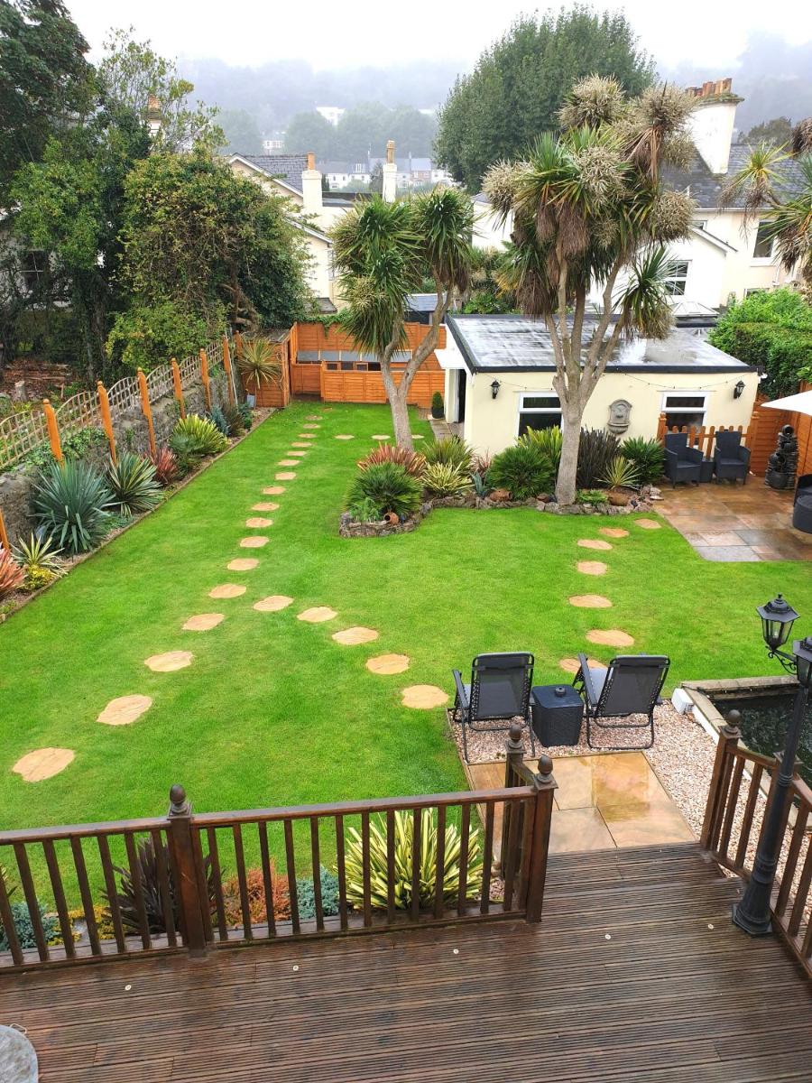 Appletorre House Holiday Flats - Housity