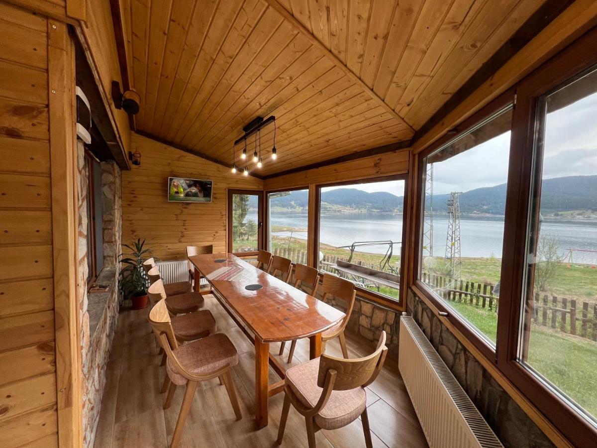 Villa Raiski kyt - Housity