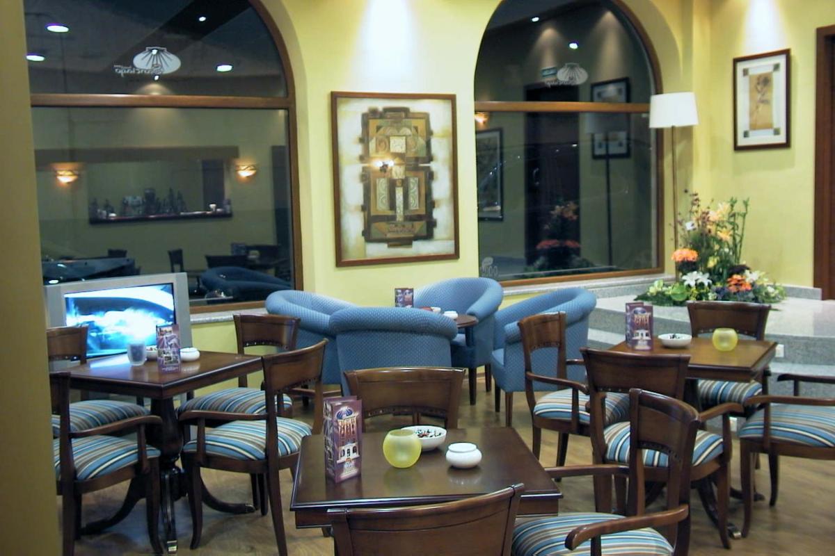 Hotel Santiago - Housity
