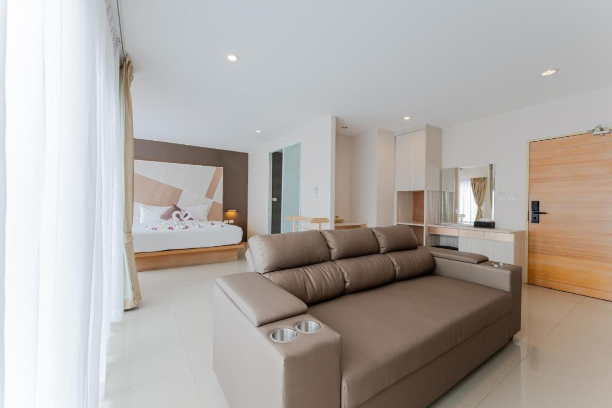 Suitetrails - La Vista Patong Hotel