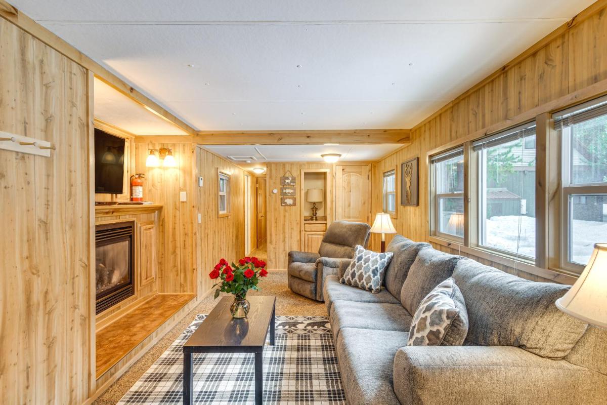 Cozy Island Park Getaway By ATV Trails and Reservoir - Housity