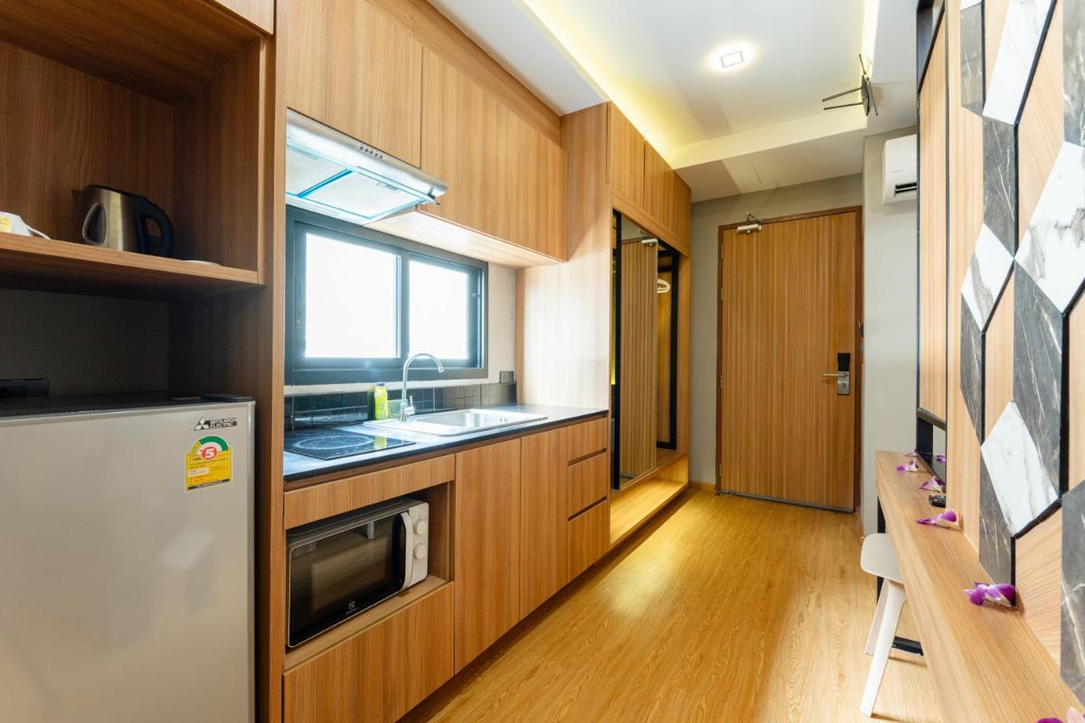 Sky Wave Patong - Housity