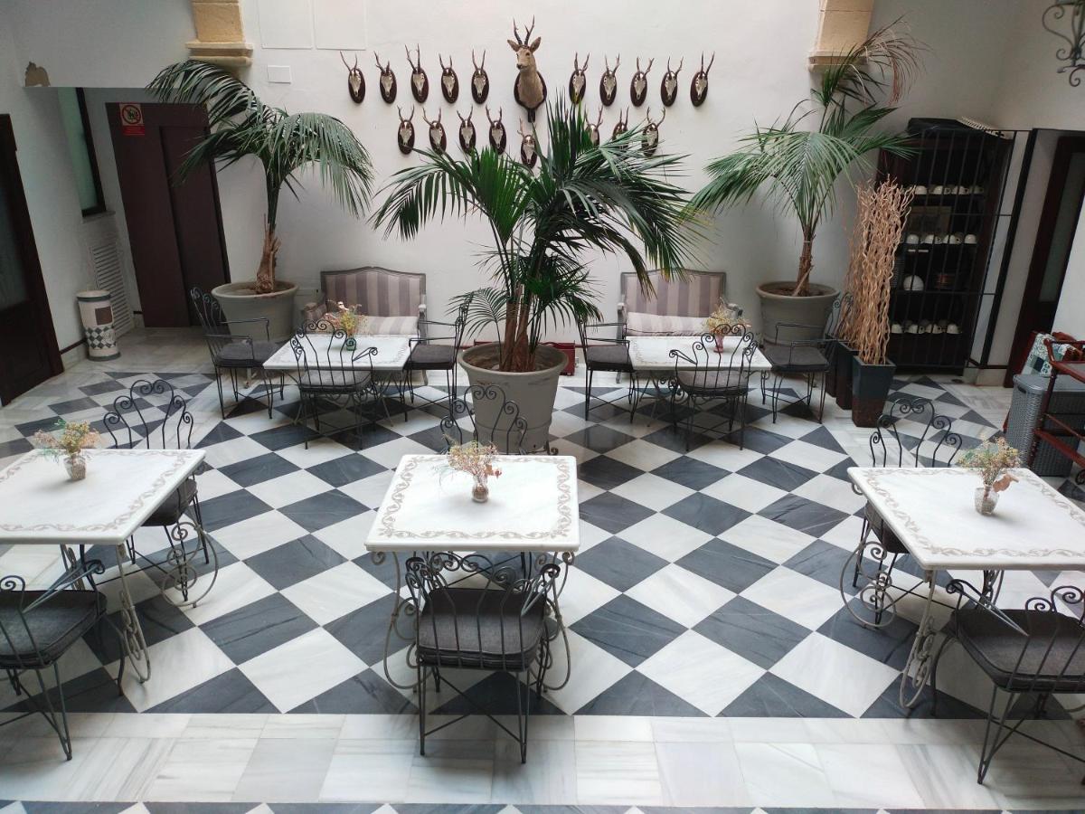 Hostal Palacio San Bartolomé - Housity