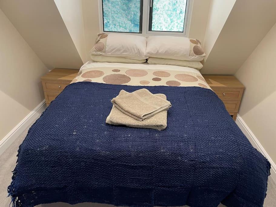Cotswold self-catering apartment - Housity