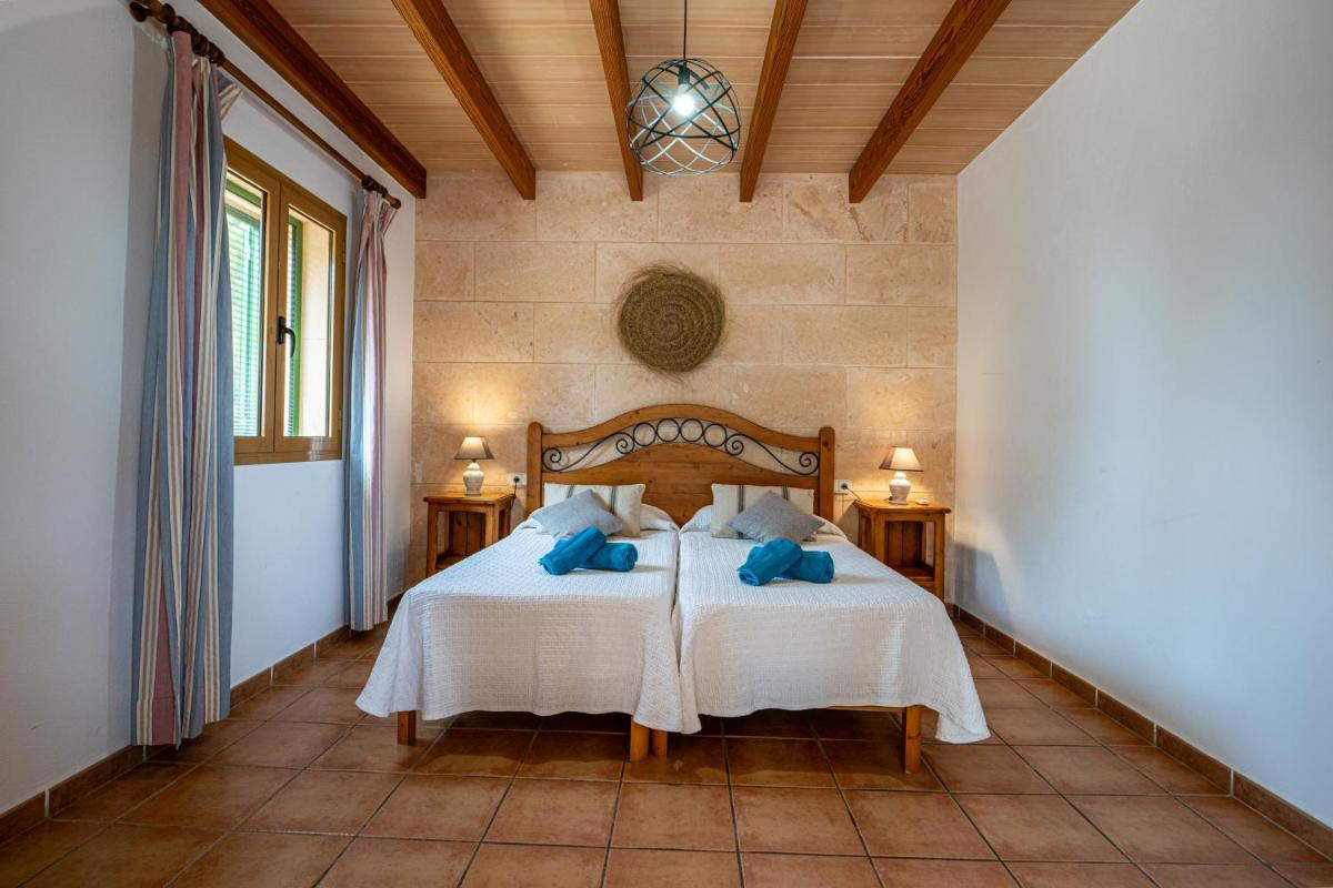 Finca Girasols - Housity